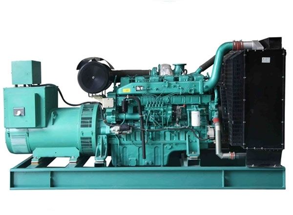 蓬江发电机租赁-柴油发电机与汽油发电机的区别
