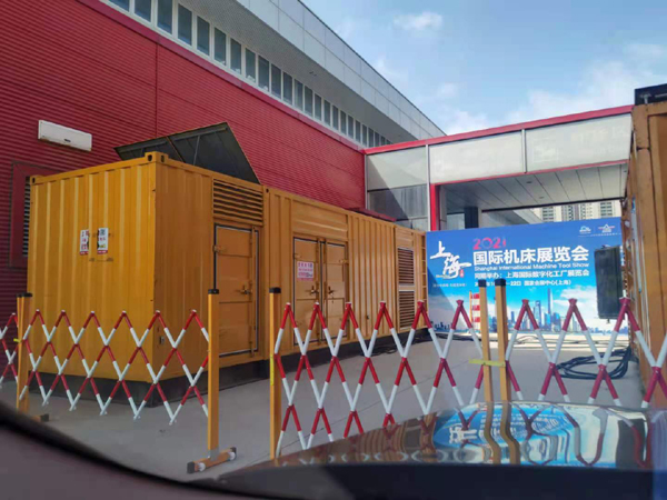 蓬江发电车出租-发电机无电压或电压太低怎么办？