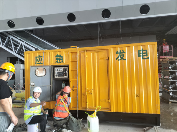 蓬江怎样判断空气滤清器是否需要更换？