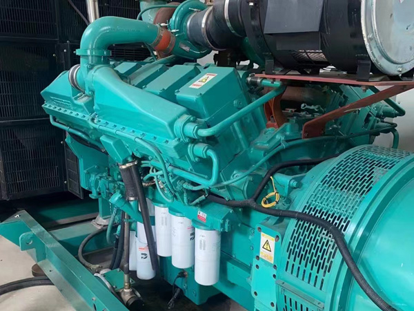 蓬江更换100kW柴油发电机组机油时，需要注意哪些事项？