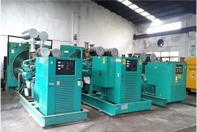 蓬江如何判断汽油发电机组电瓶的使用寿命？